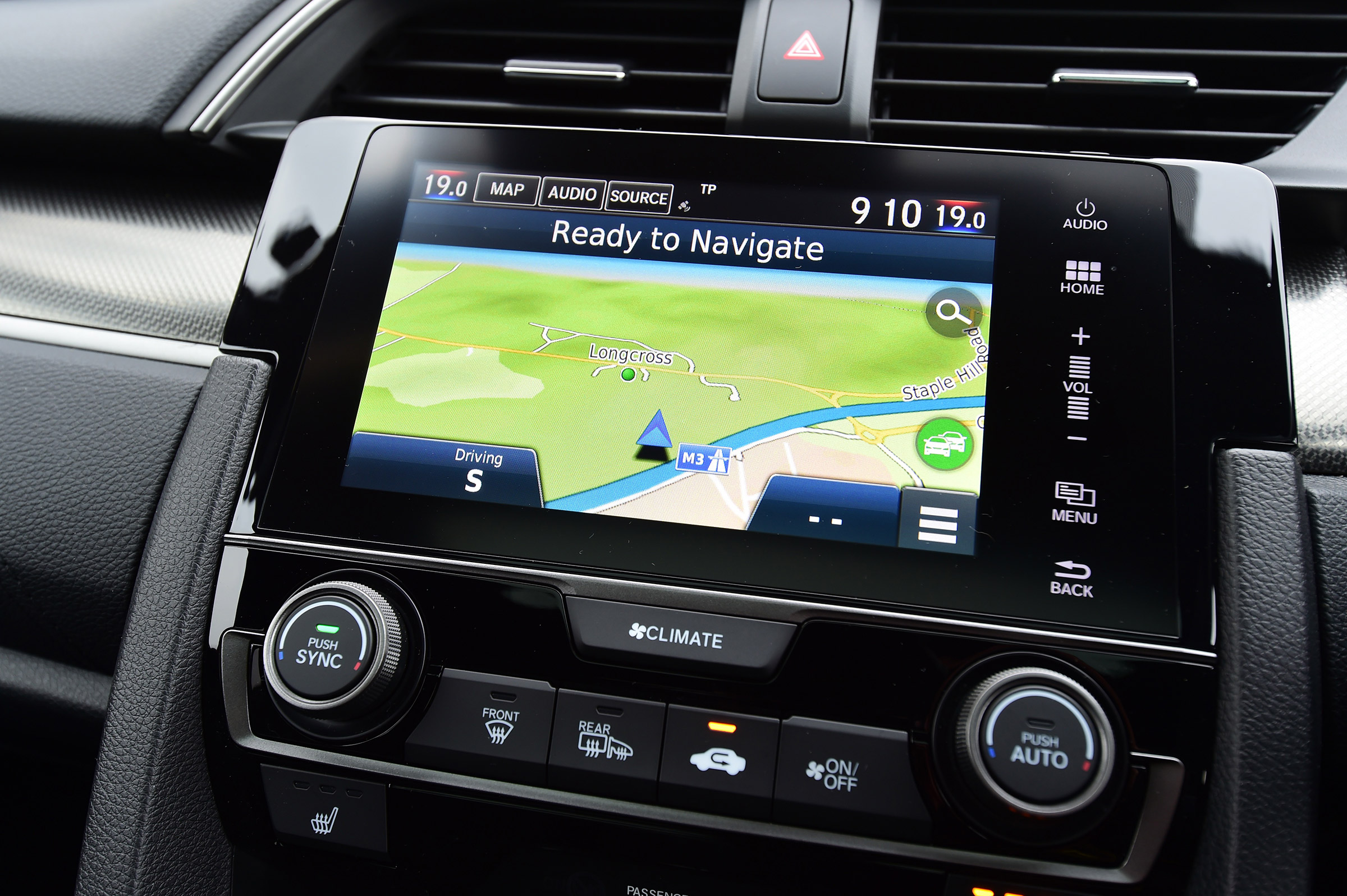 Honda Civic - sat-nav