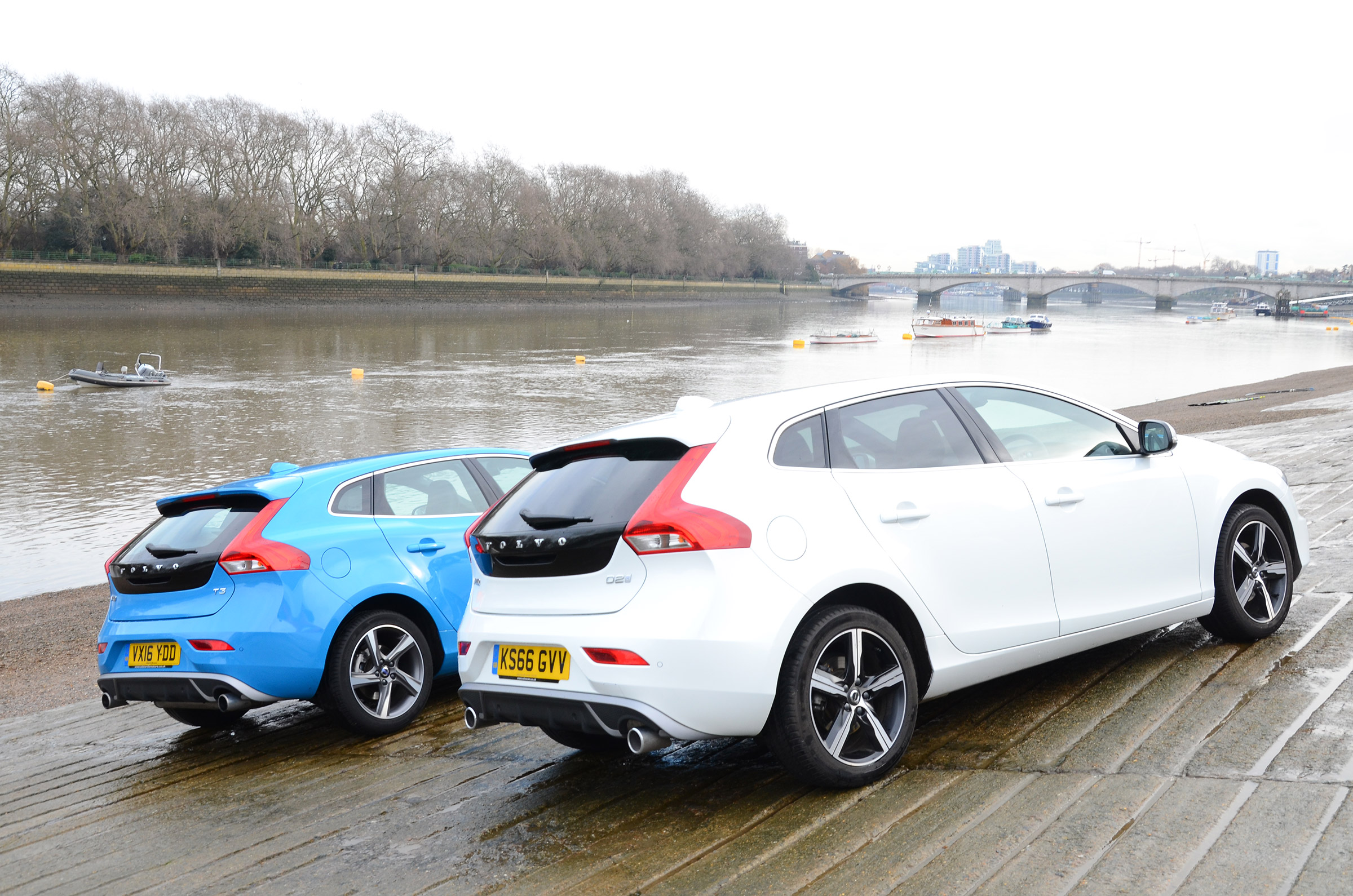 Volvo V40 long-term - first report rear comparison