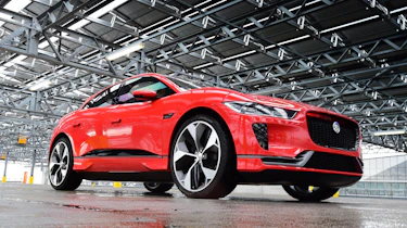 Jaguar I-Pace prototype 2017 - front quarter low