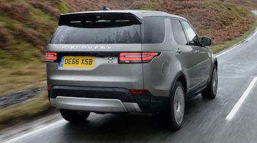 Land Rover Discovery - rear