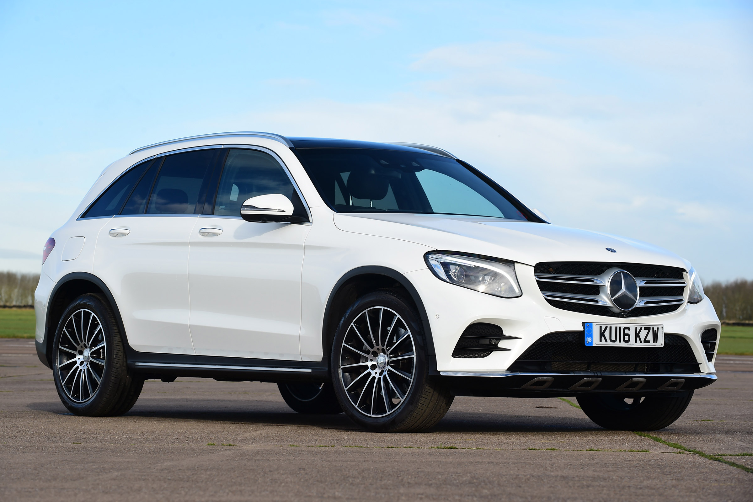 Mercedes GLC - front static