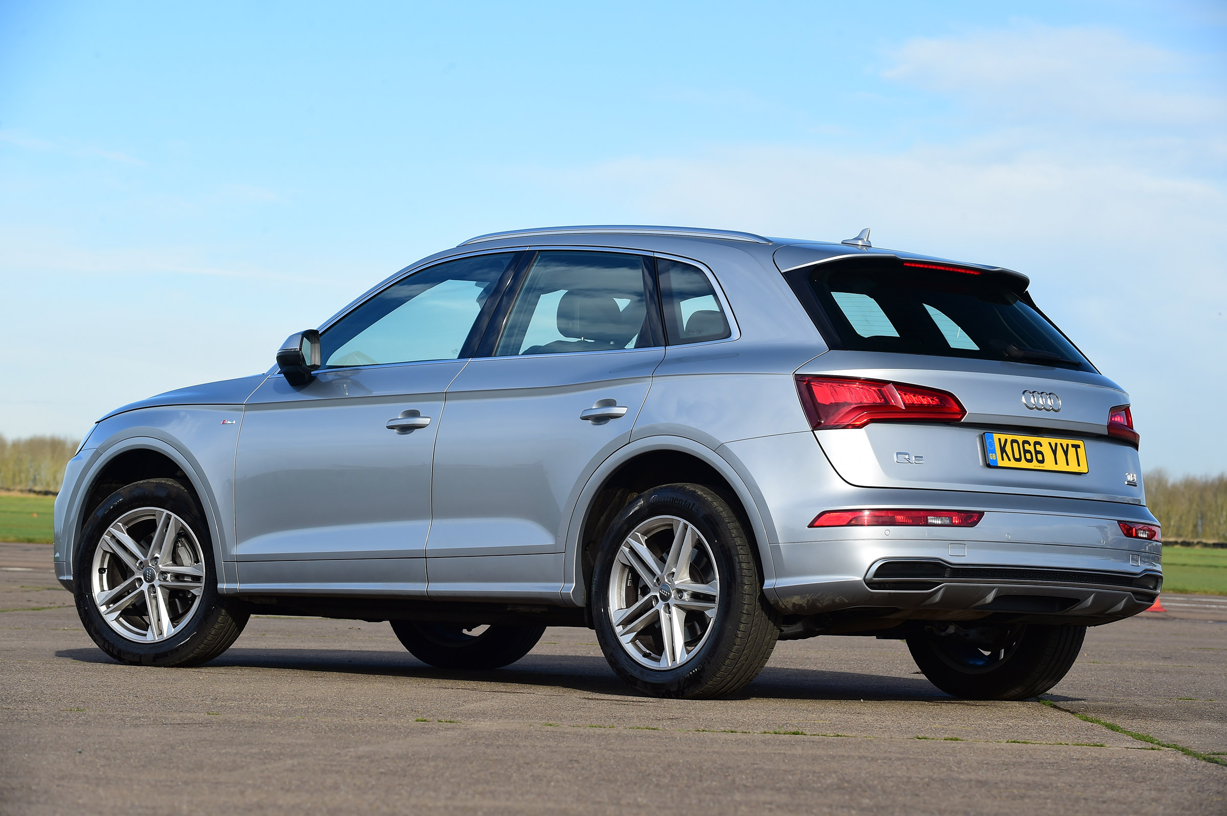 Audi Q5 - rear static