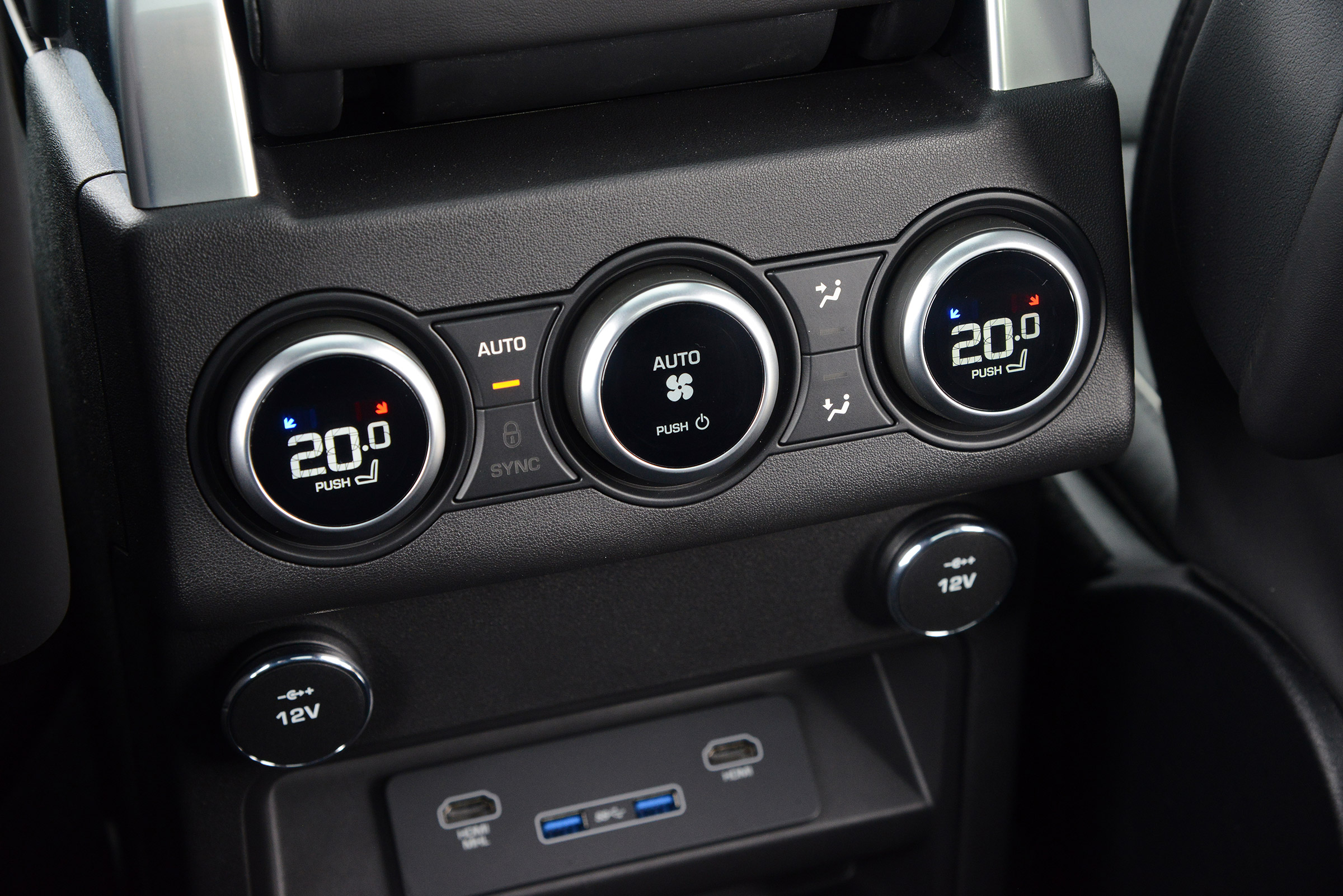 Land Rover Discovery - centre console