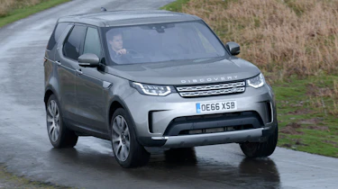 Land Rover Discovery - front cornering