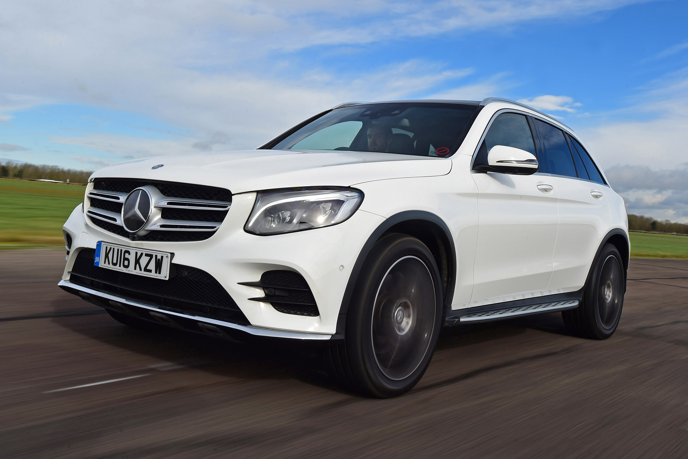 Mercedes GLC - front