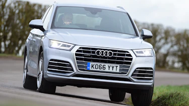 Audi Q5 - front cornering