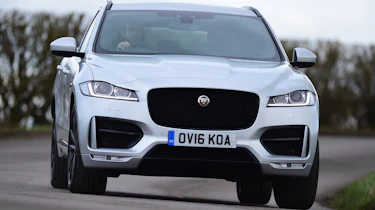 Jaguar F-Pace - front cornering