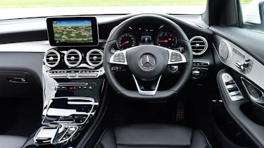 Mercedes GLC - dash