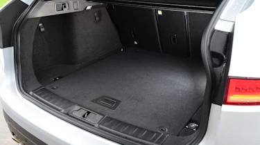 Jaguar F-Pace - boot