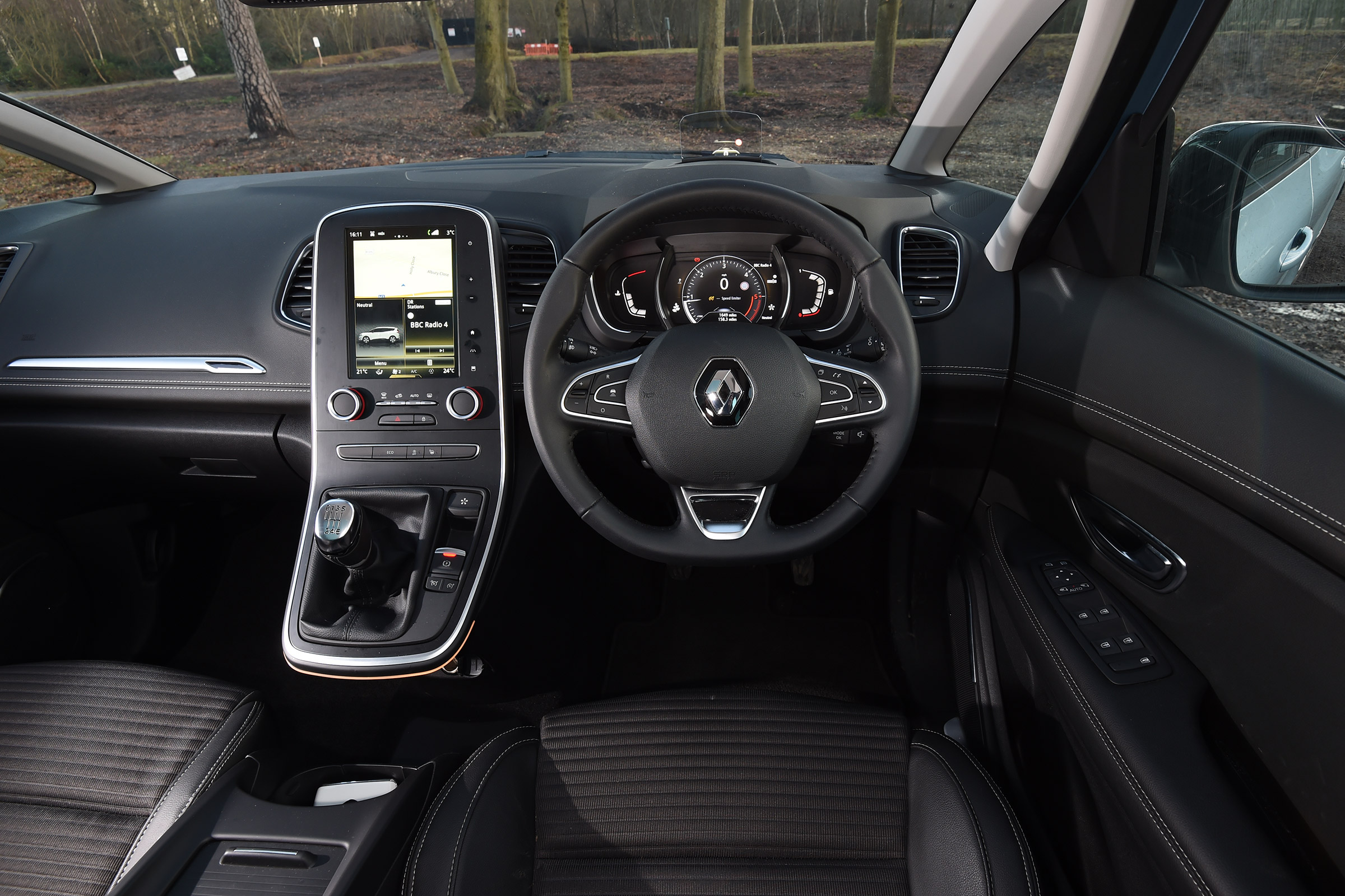 Renault Grand Scenic - dash