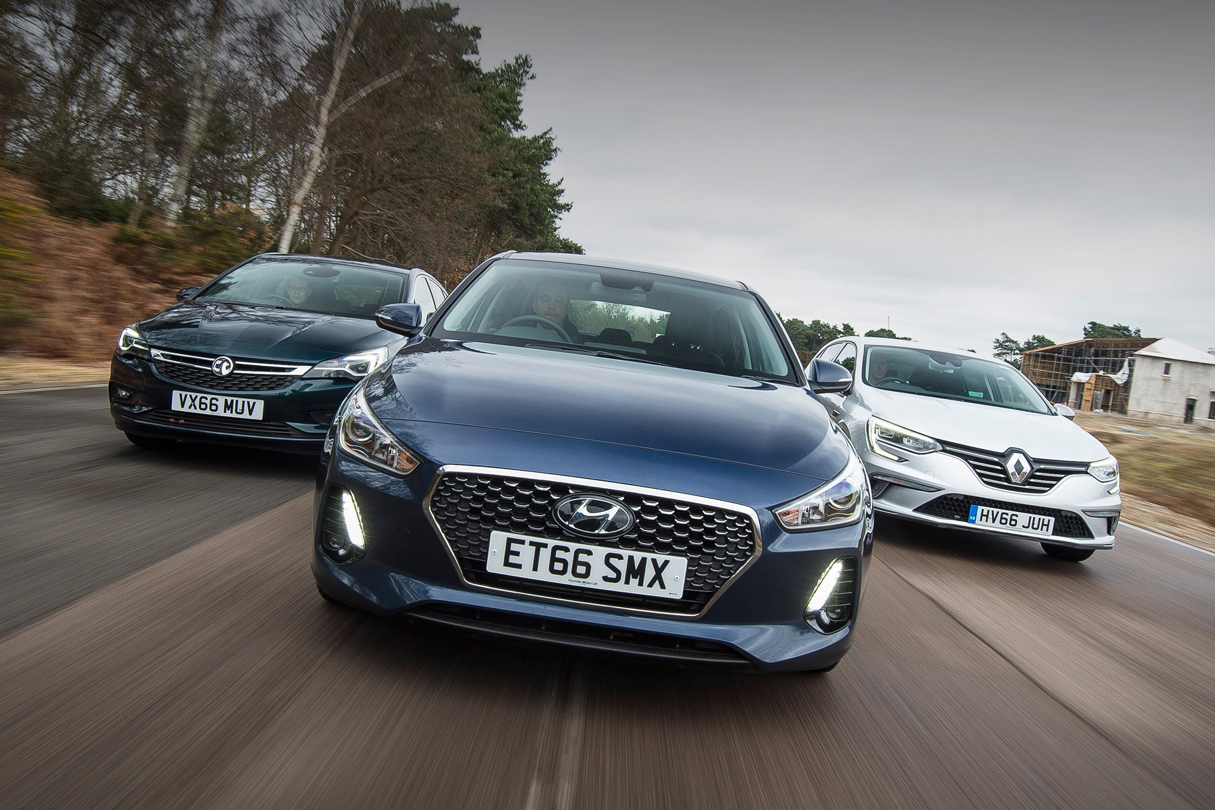 Hyundai i30 vs Renault Megane vs Vauxhall Astra - header