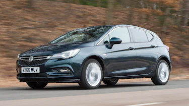 Vauxhall Astra - front