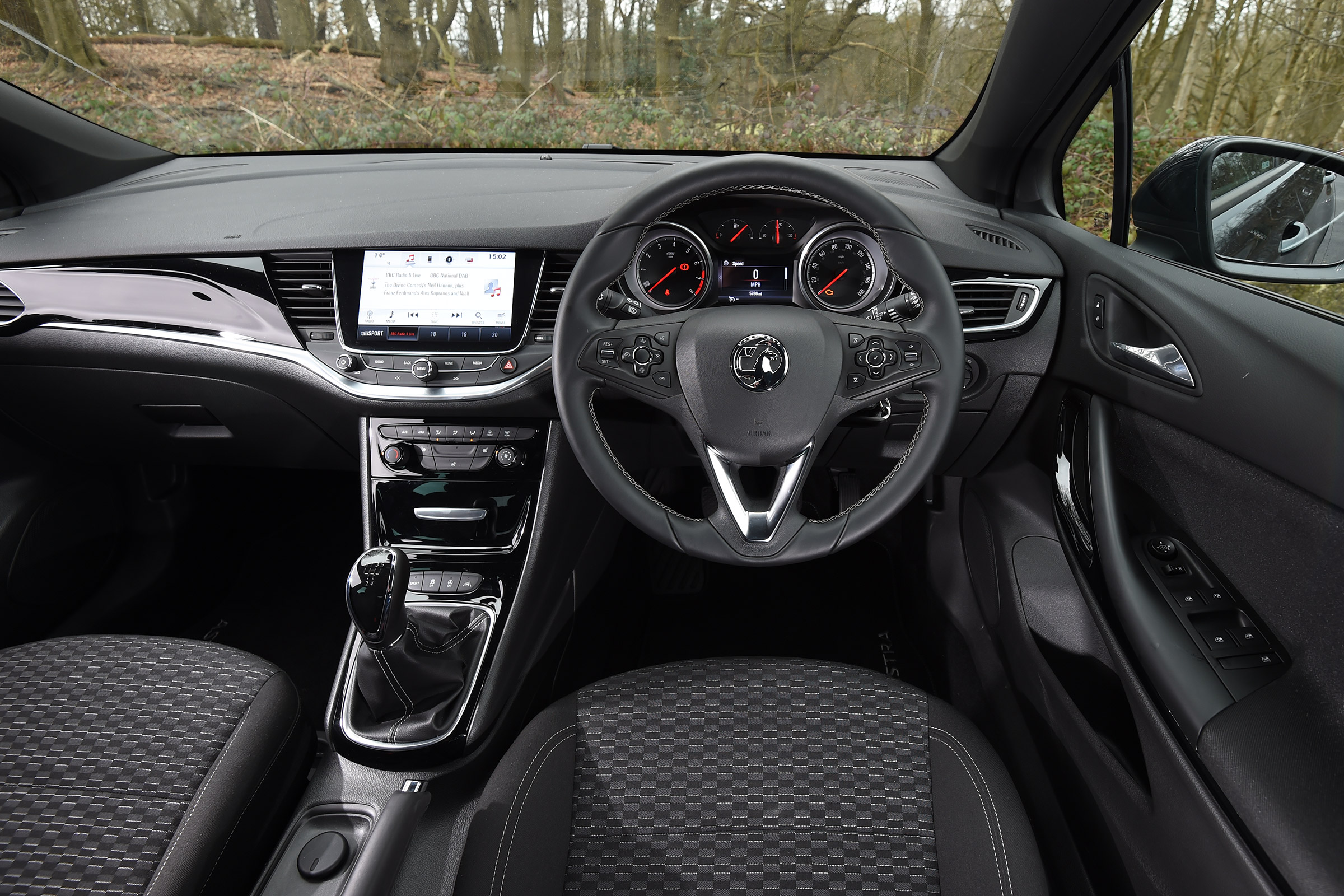 Vauxhall Astra - dash