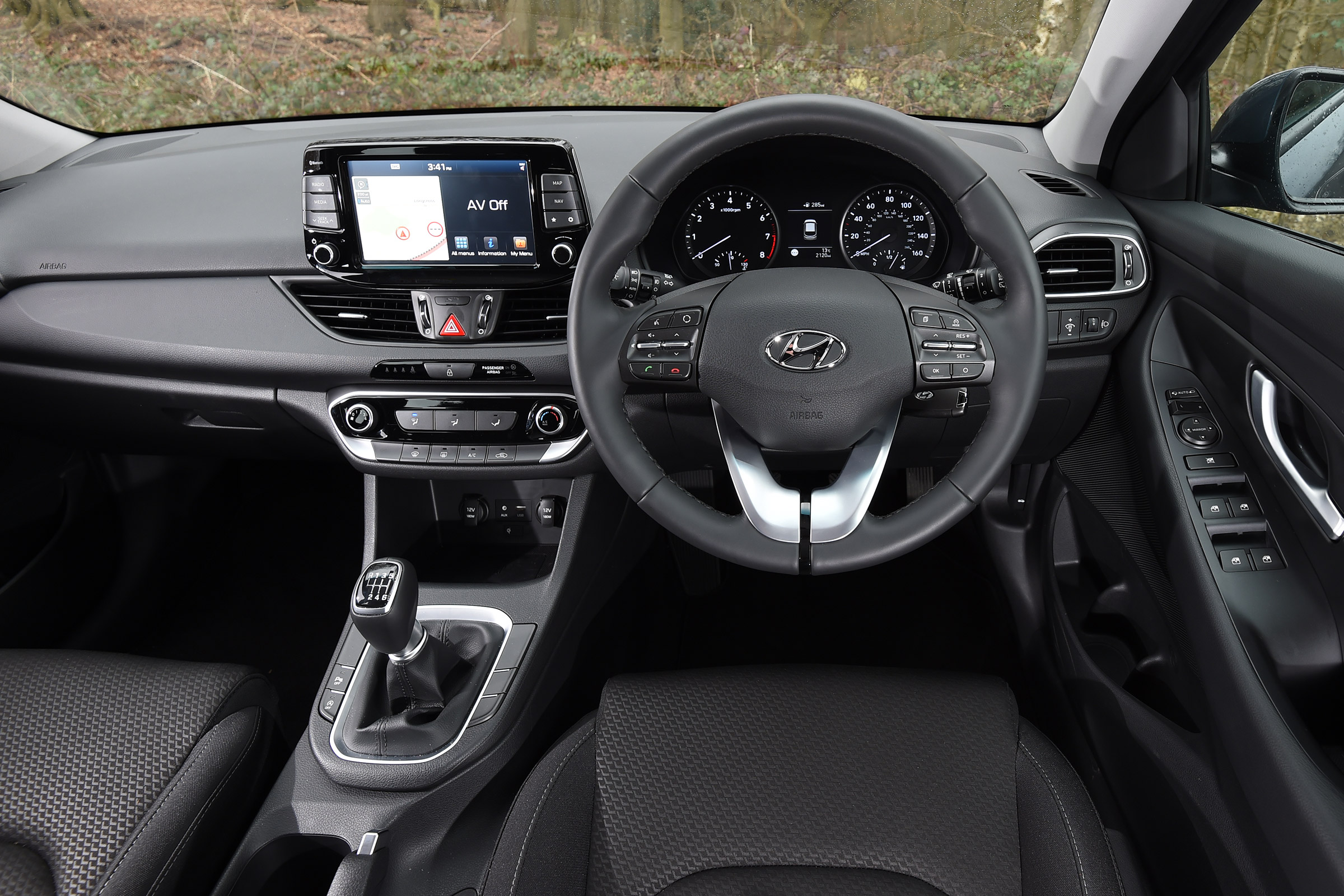 Hyundai i30 - dash