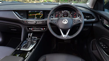 Vauxhall Insignia Grand Sport auto - dash