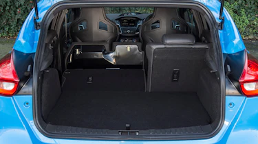 Ford Focus RS Mountune - boot