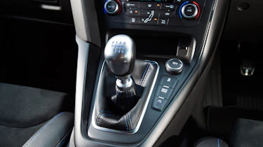 Ford Focus RS Mountune - transmission