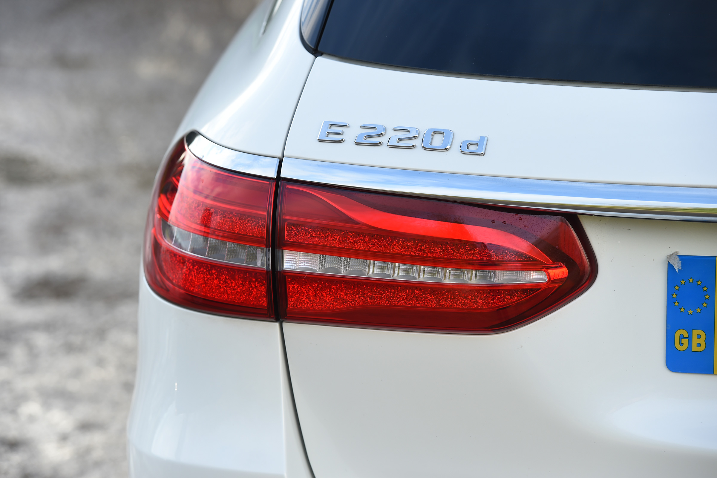 Mercedes E-Class Estate 2017 - E 220d 4MATIC rear light