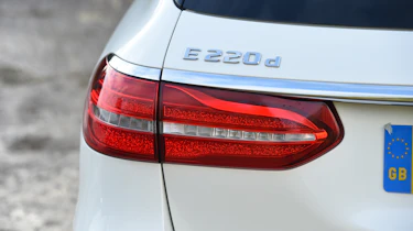 Mercedes E-Class Estate 2017 - E 220d 4MATIC rear light
