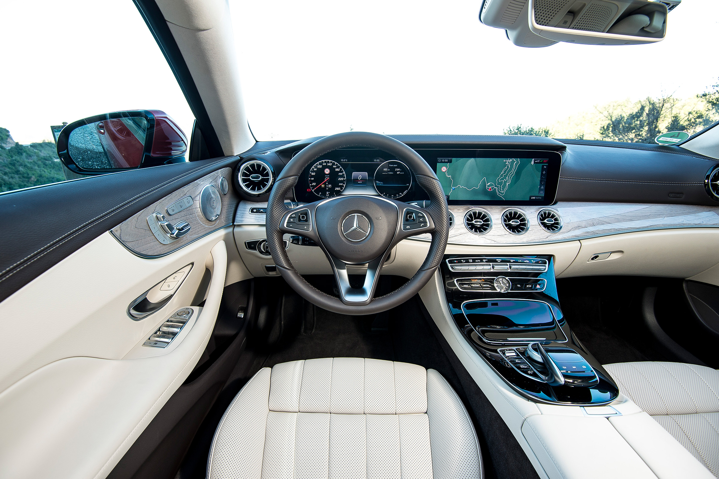 Mercedes E-Class Coupe - E 220d interior