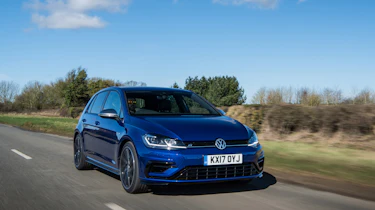 Volkswagen Golf R 2017 front tracking