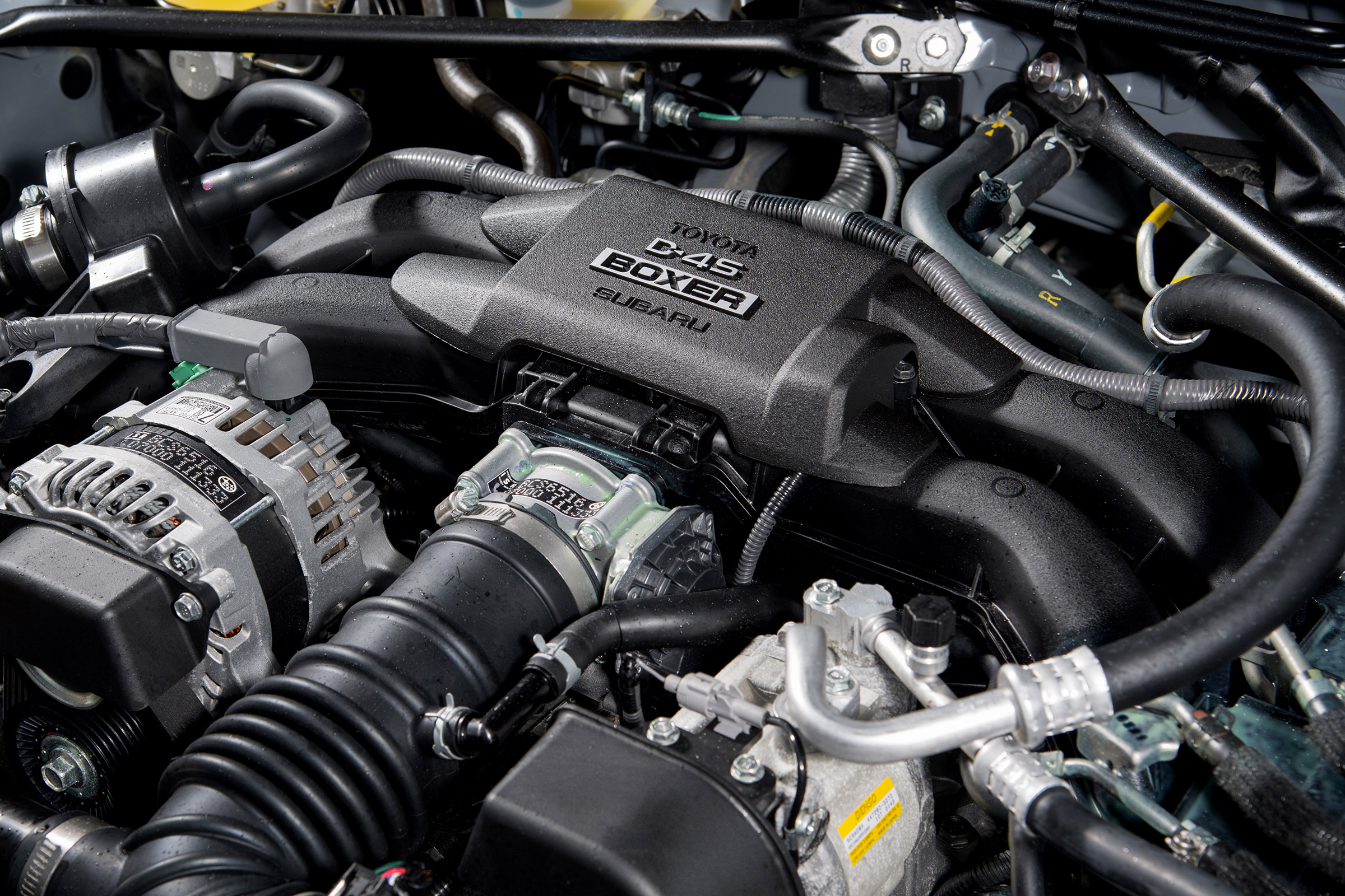 Subaru BRZ - engine
