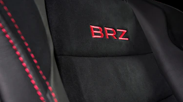 Subaru BRZ - seat detail
