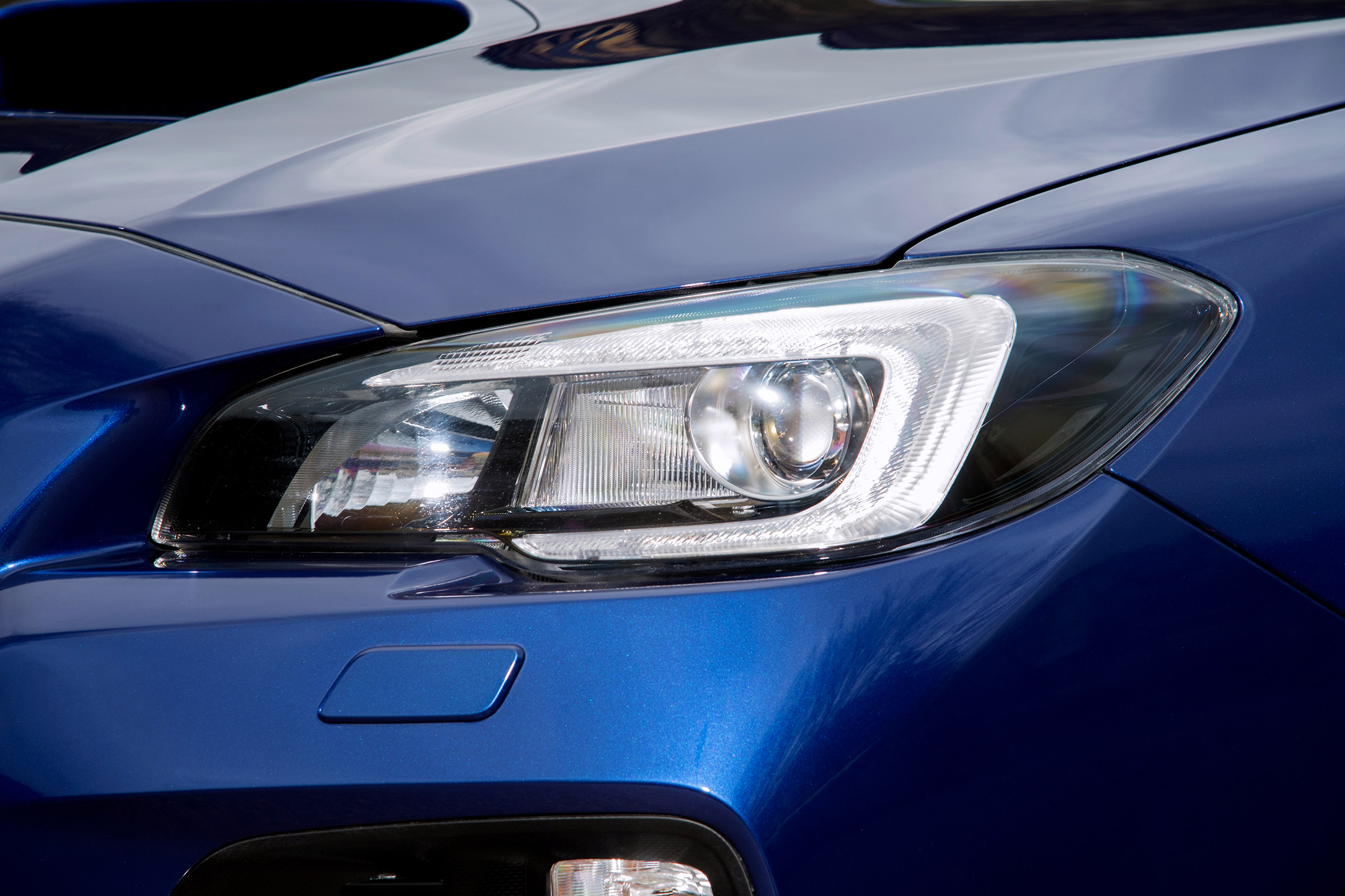 Subaru Levorg - front light detail