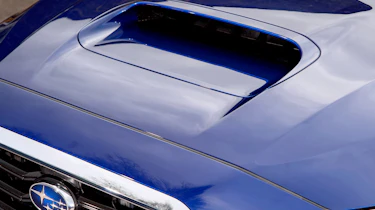 Subaru Levorg - bonnet