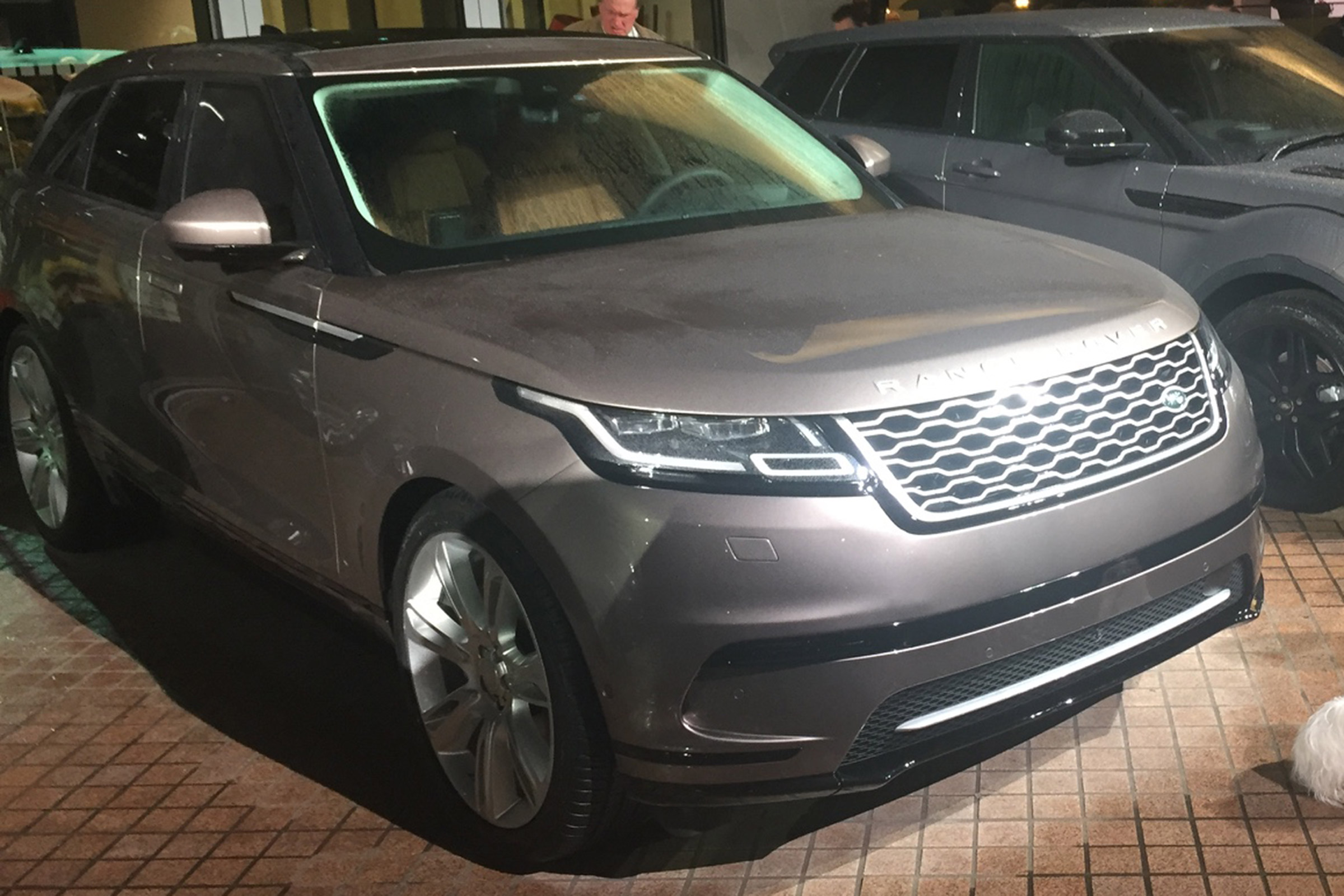 Range Rover Velar official reveal - front