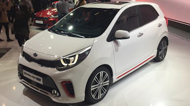 Kia Picanto GT Line 2017 - Geneva front quarter white