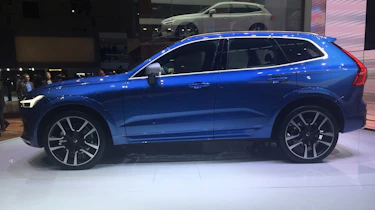 Volvo XC60 Geneva show - side static