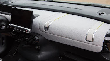 Citroen Advanced Comfort Concept 2017 - dashboard