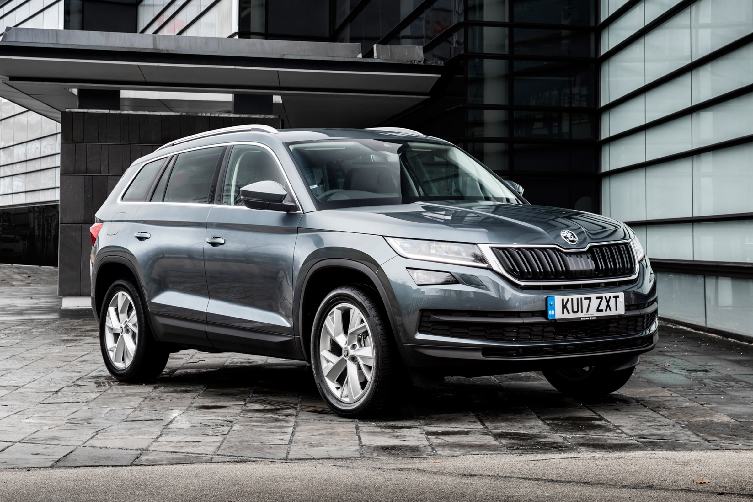 Skoda Kodiaq - front static