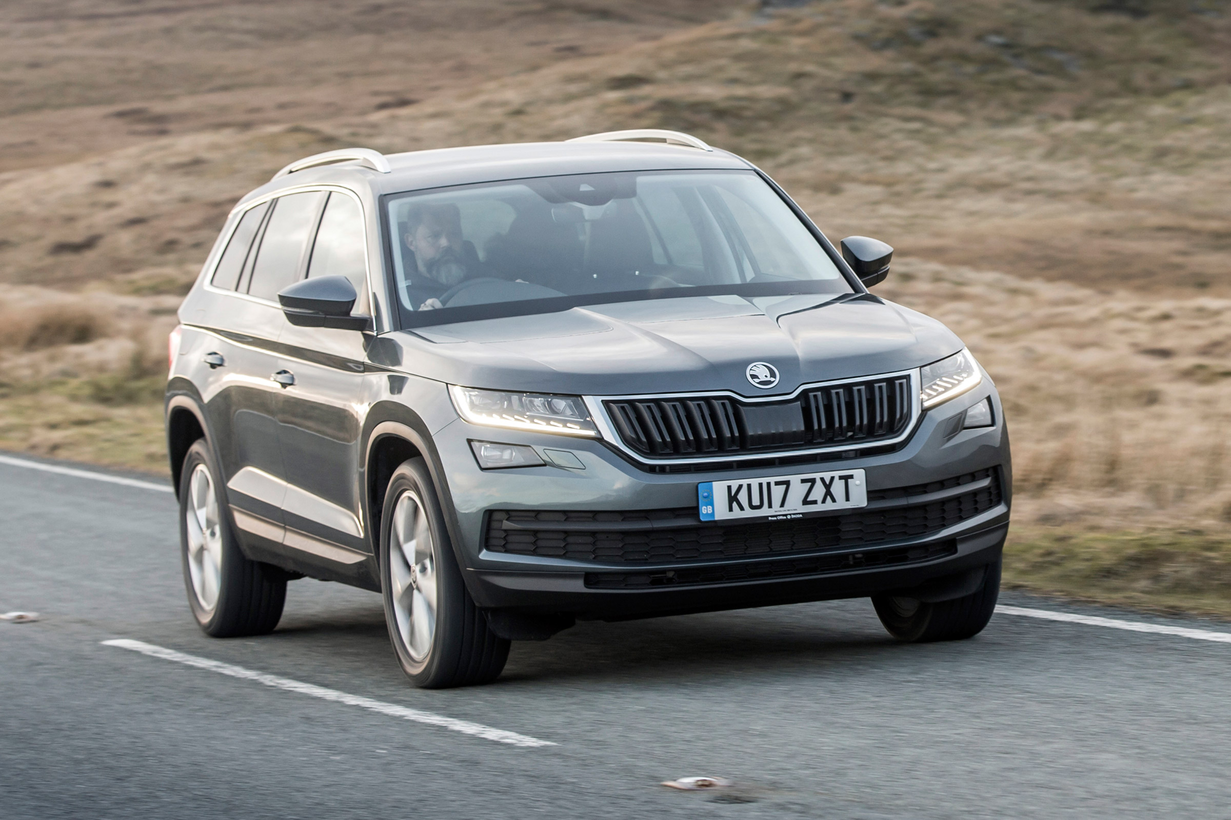 Skoda Kodiaq - front tracking