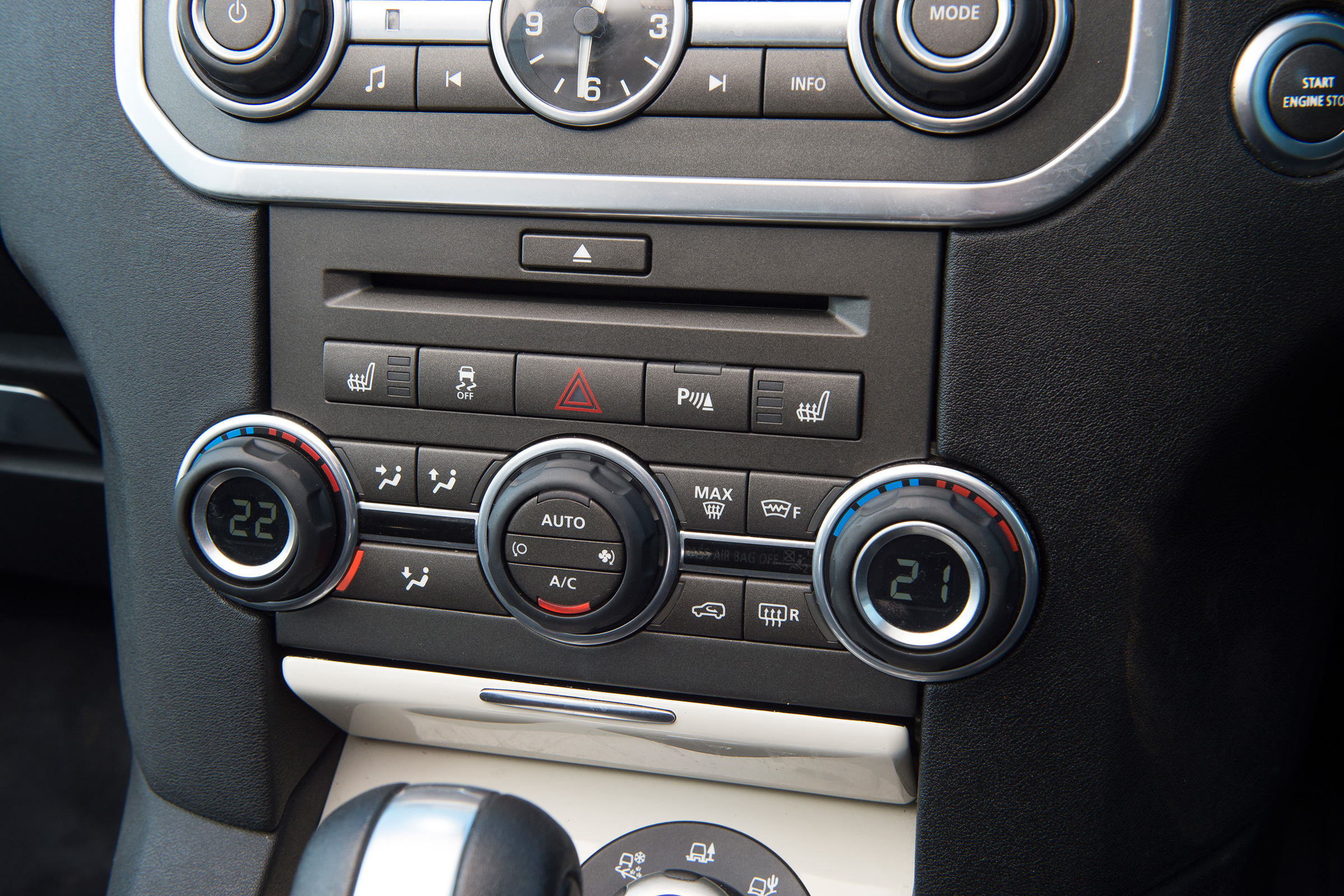 Used Land Rover Discovery review - air-con