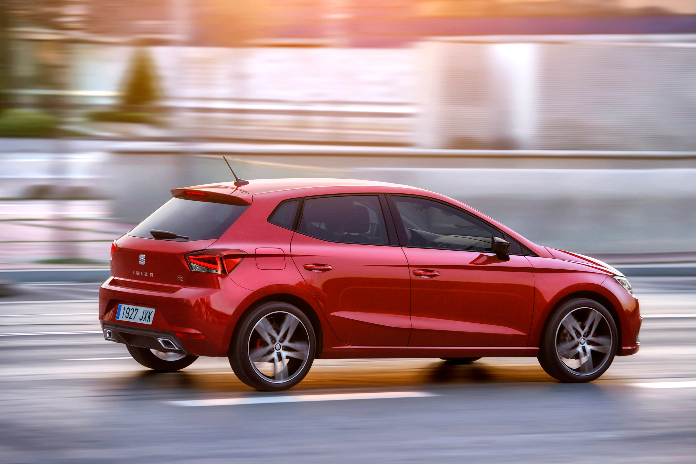 New SEAT Ibiza FR 2017 - side