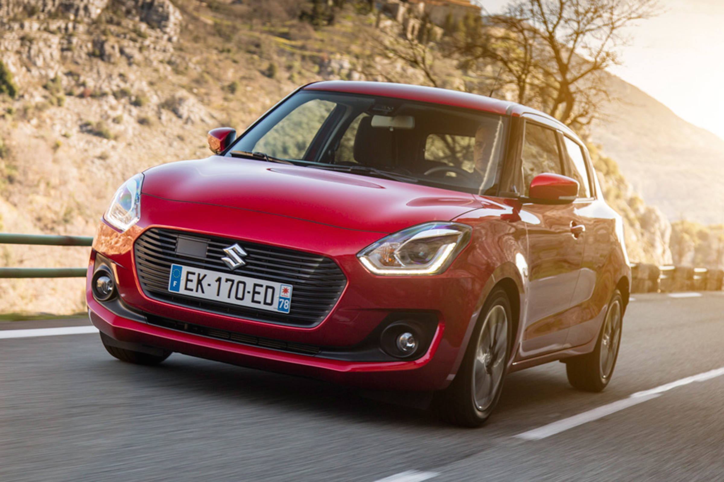 New Suzuki Swift 2017 - front tracking