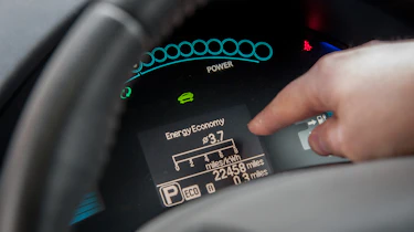 Electric car case study - Nissan Leaf Mark Tebbutt instruments