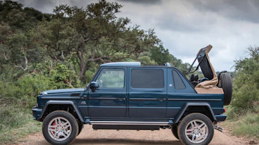 Mercedes-Maybach G 650 Landaulet - roof closing