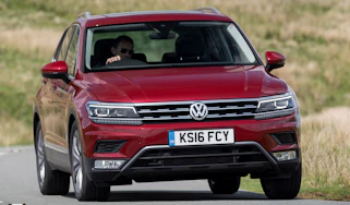 Volkswagen Tiguan 2.0 BiTDI - front
