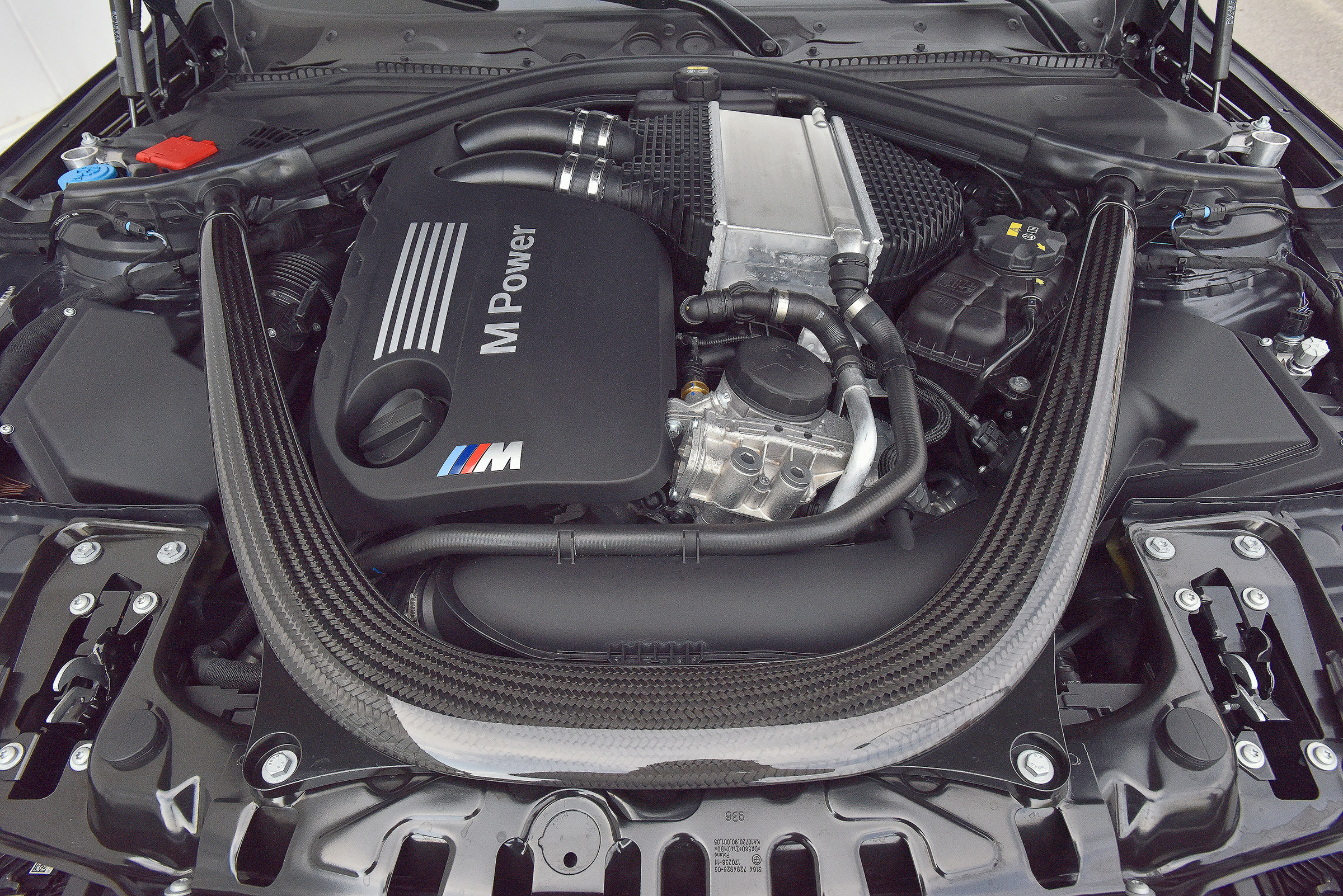 BMW M3 - engine