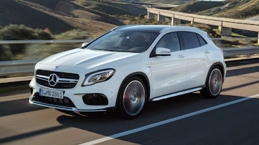Mercedes-AMG GLA 45 - front action