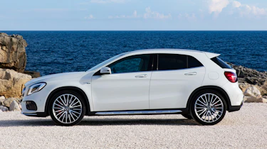 Mercedes-AMG GLA 45 - side static