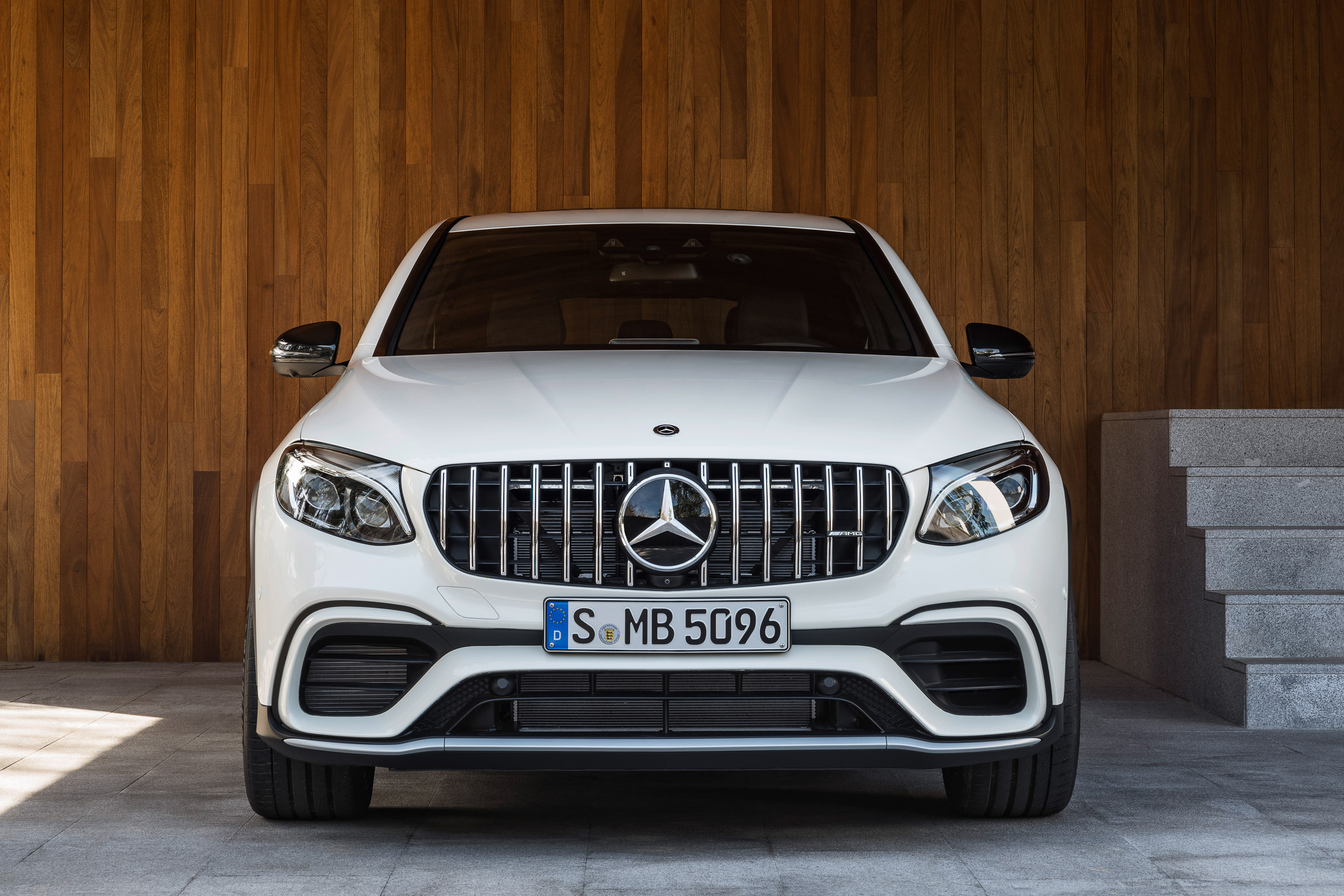 Mercedes-AMG GLC 63 Coupe grille