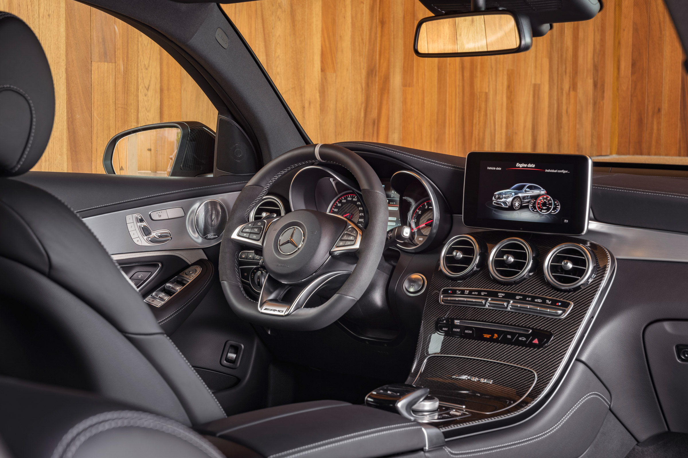 Mercedes-AMG GLC 63 Coupe interior