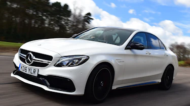 Alfa Romeo Giulia Quadrifoglio vs Mercedes-AMG C63