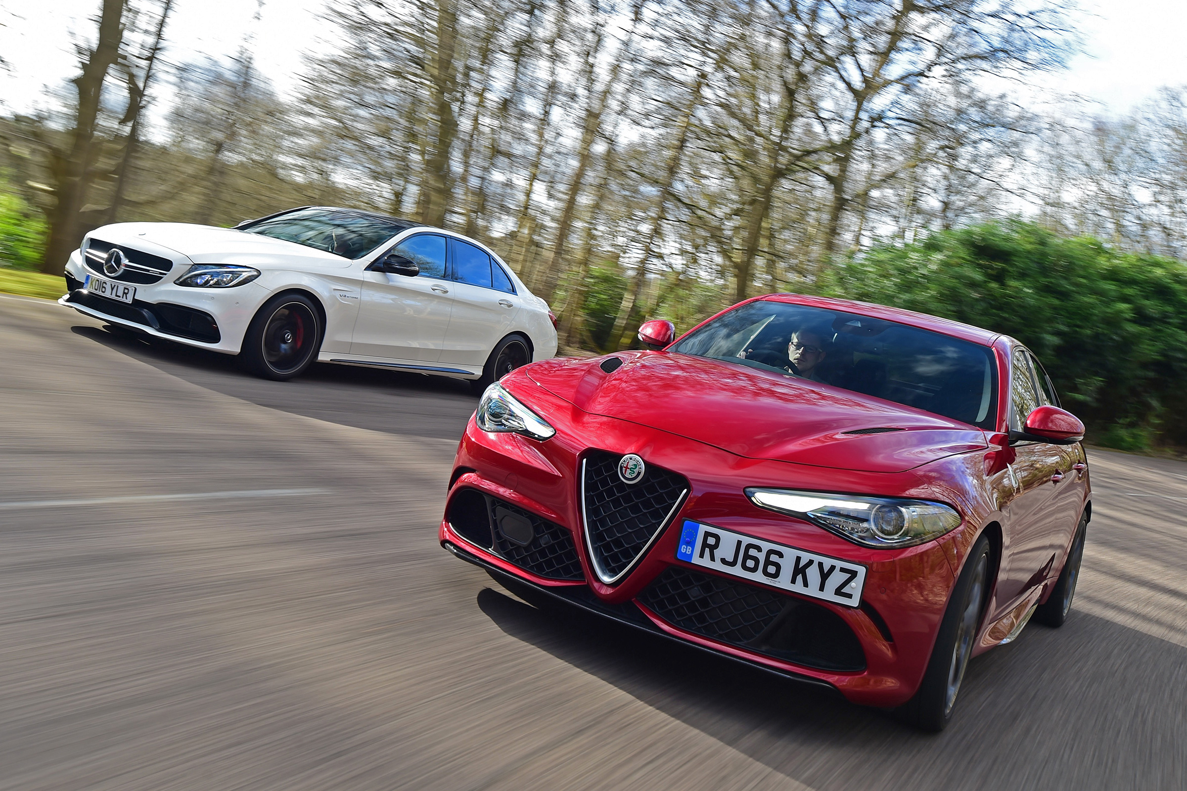 Alfa Romeo Giulia Quadrifoglio vs Mercedes-AMG C63