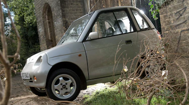 Bad cars - REVA G-Wiz