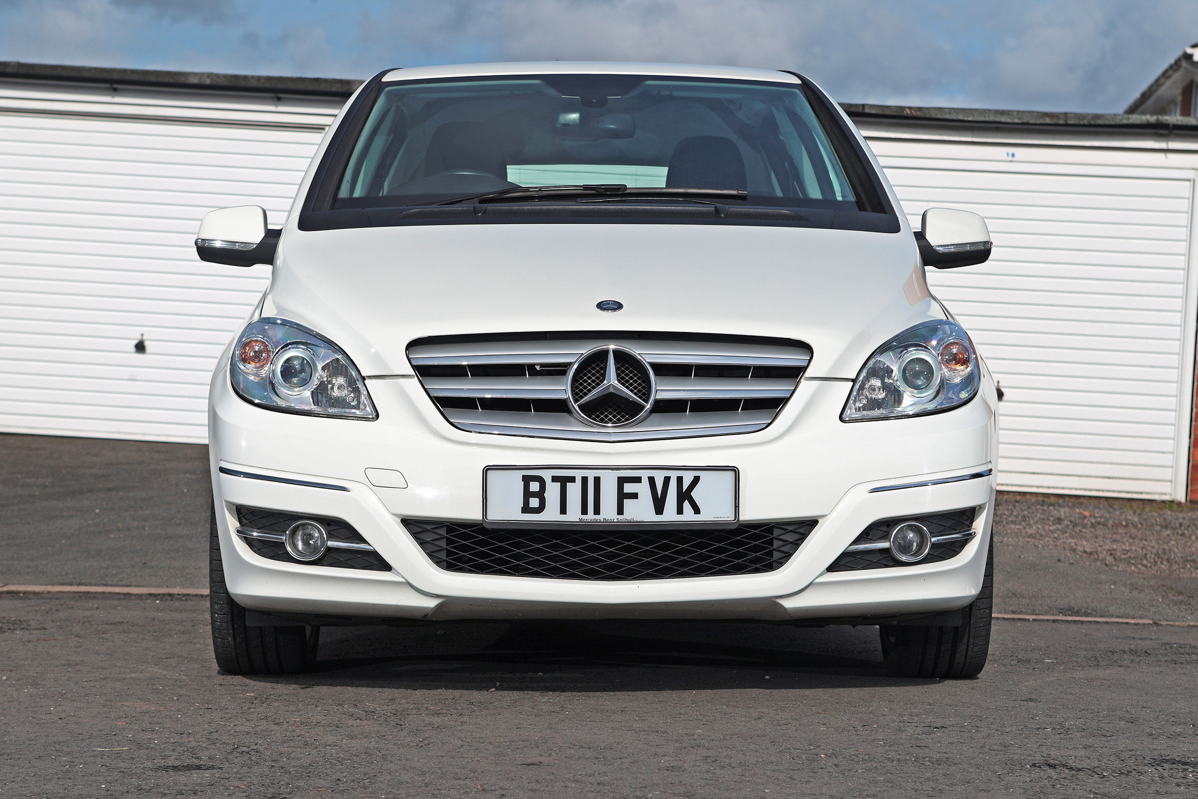 Used Mercedes B-Class - full front